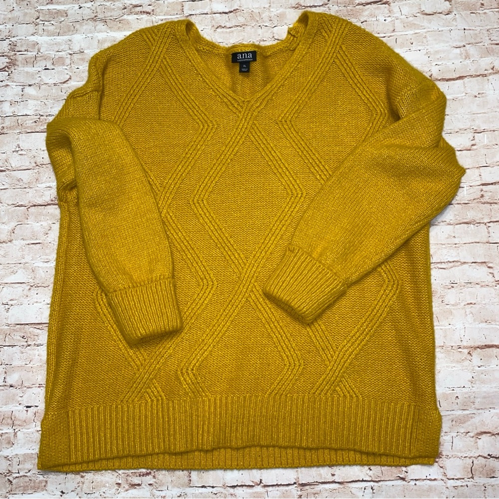 a.n.a V-Neck Sweater in Mustard